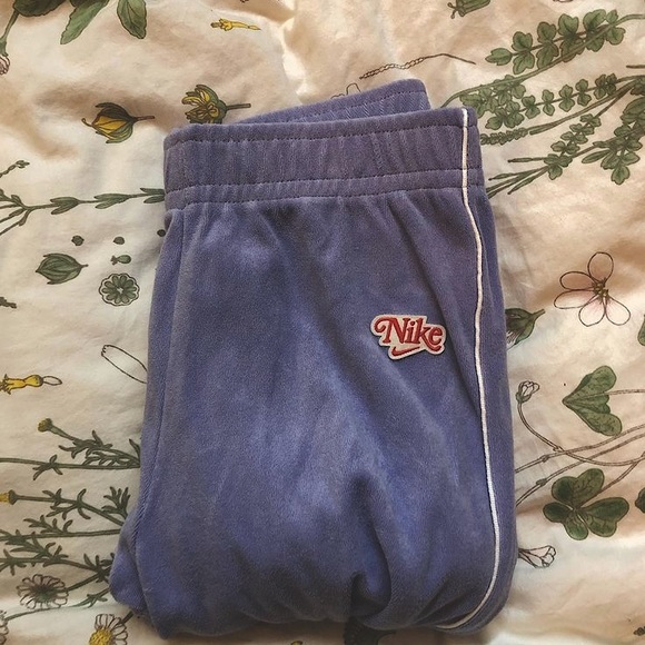 vintage Style Nike Sweatpants - Picture 1 of 3